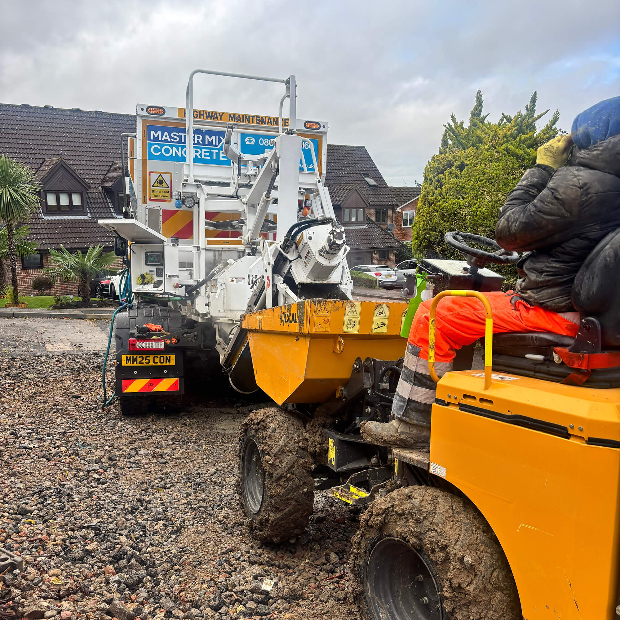 volumetric-concrete-supplier-bushey-piling-foundation